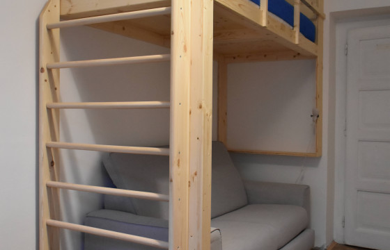 01-4ce90a08aea363e3afcc4f235ace1e19